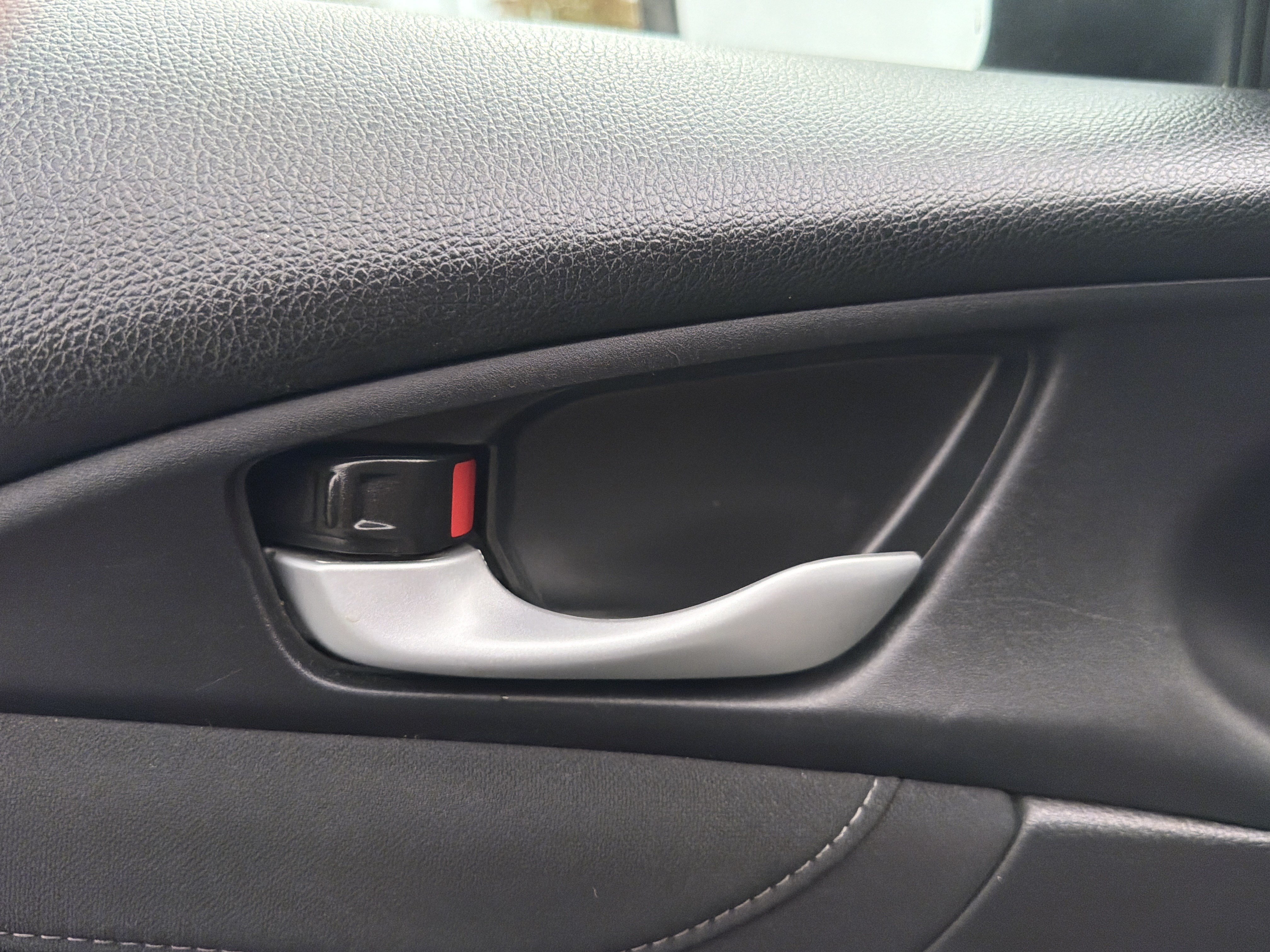 Used 2019 Honda Civic EX image 25