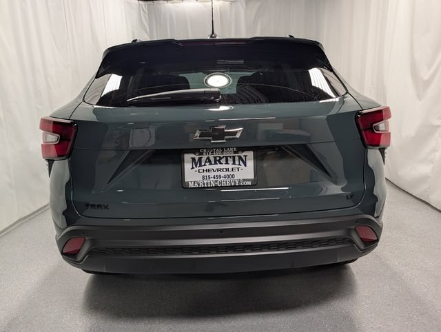 New 2026 Chevrolet Trax LT w/ Driver Confidence Package FWD image 4