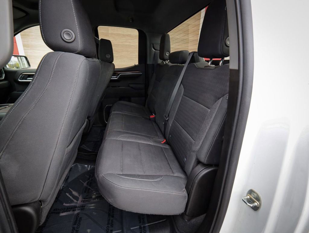 Used 2022 Chevrolet Silverado 1500 LT w/ Protection Package AWD/4WD image 30