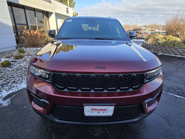 New 2025 Jeep Grand Cherokee Limited image 9