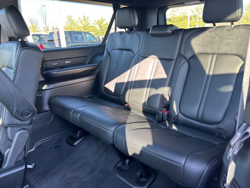 New 2026 Jeep Grand Wagoneer L Limited image 25