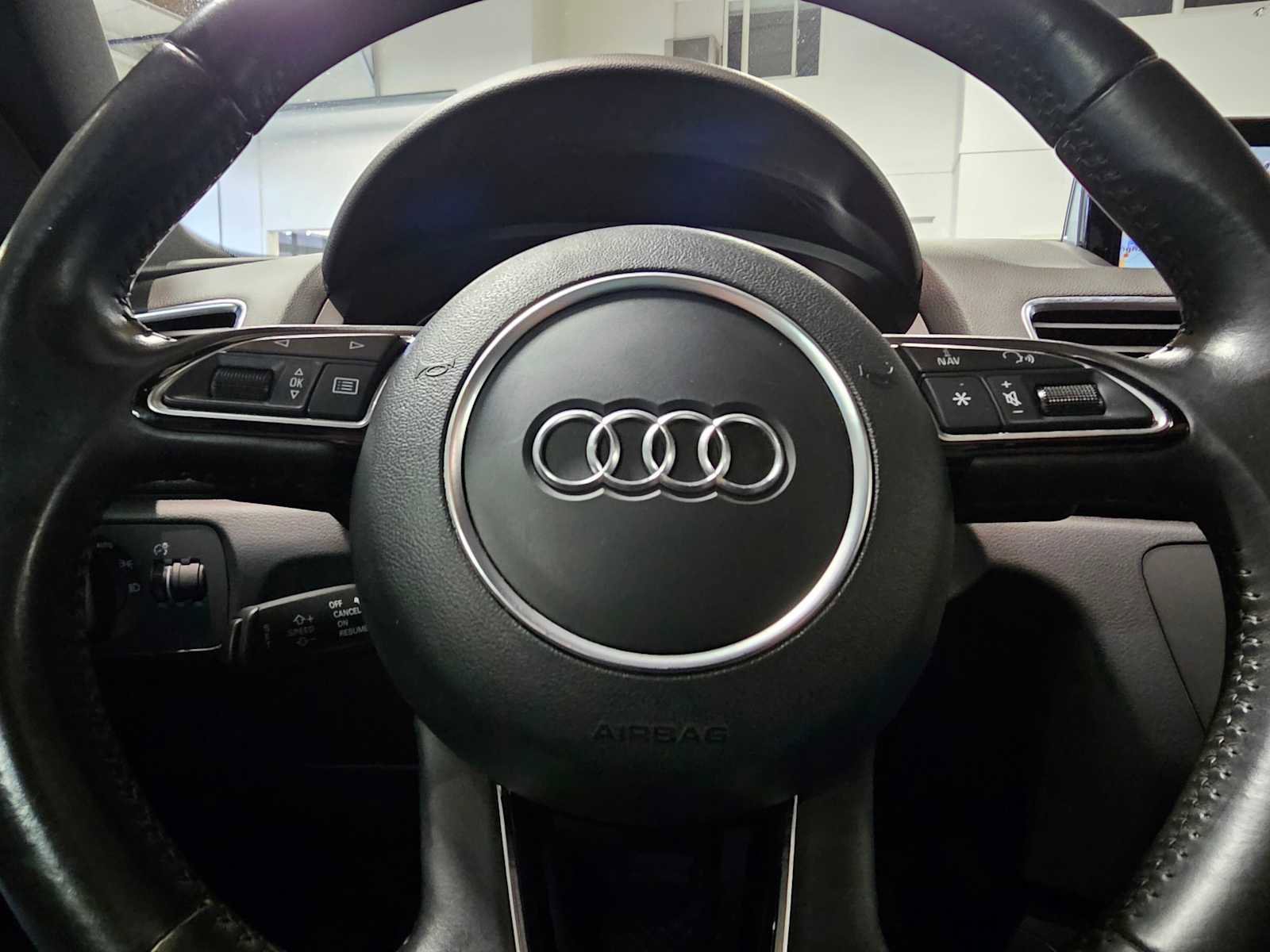 Used 2016 Audi Q3 2.0T Prestige w/ Prestige Package image 24