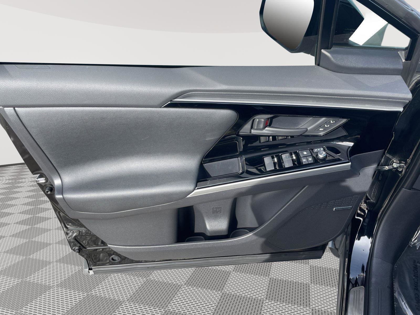 Certified 2024 Subaru Solterra Touring w/ Touring Package image 21