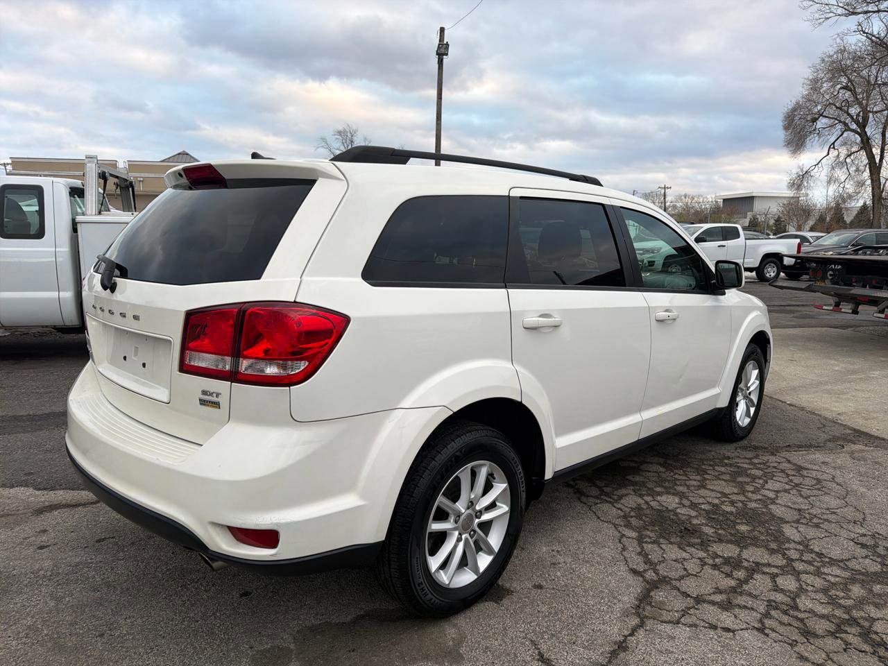 Used 2015 Dodge Journey SXT w/ Flexible Seating Group image 6