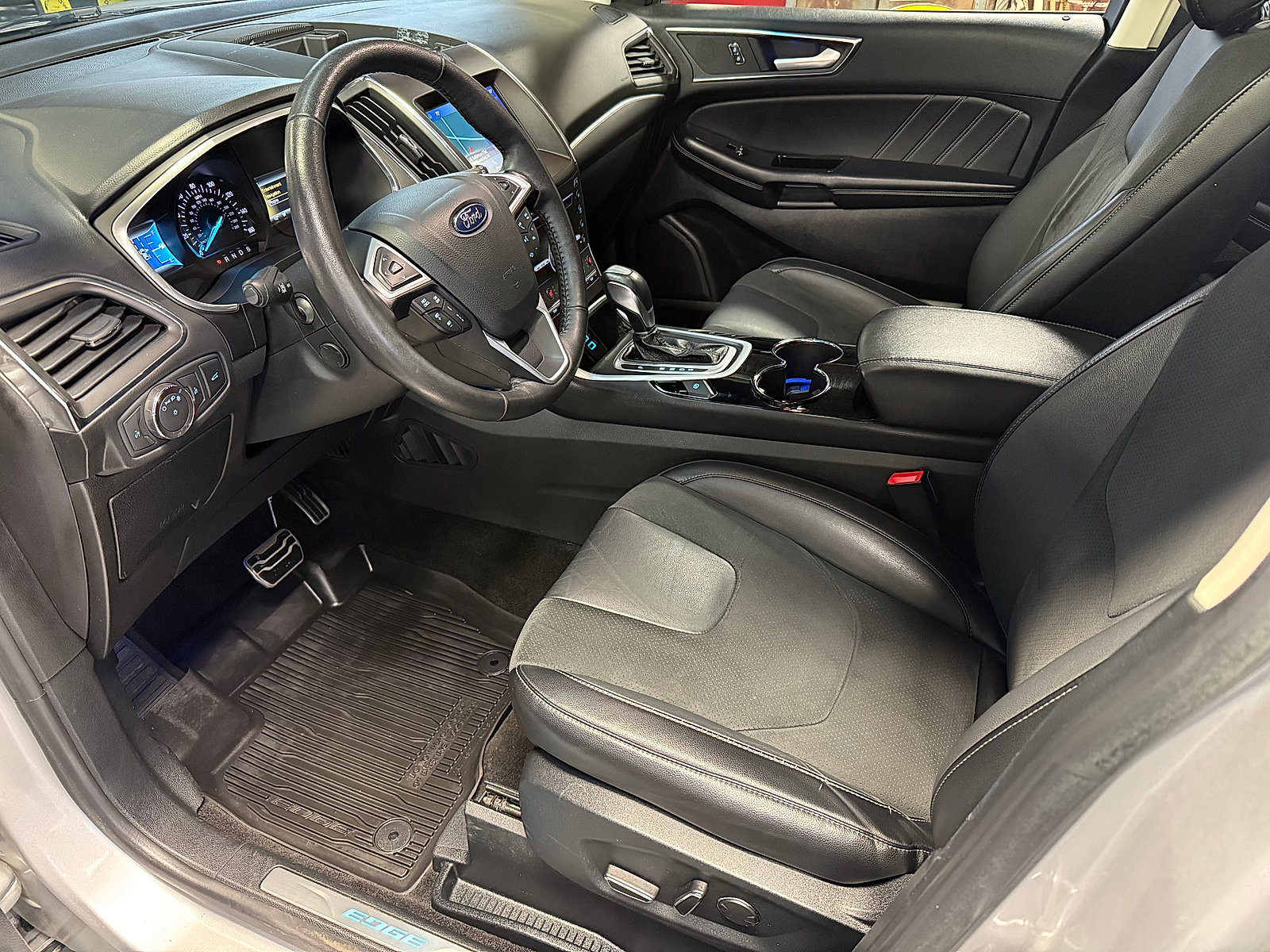 Used 2018 Ford Edge Sport w/ Equipment Group 401A AWD/4WD image 41