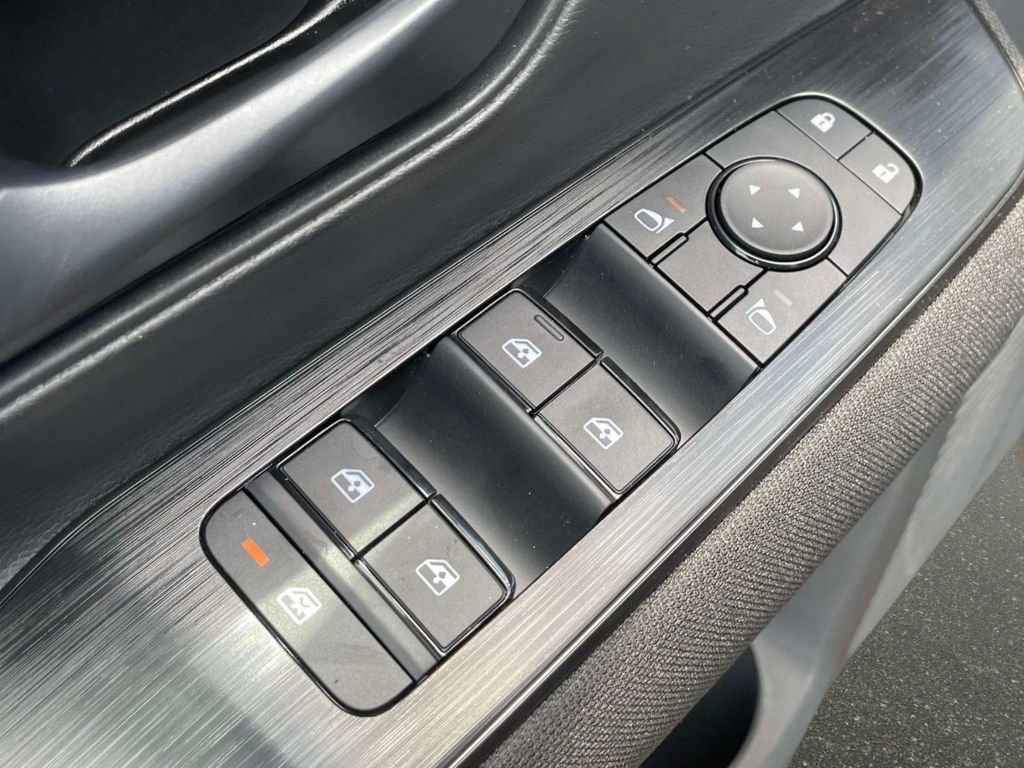 New 2026 Nissan Kicks S FWD image 18