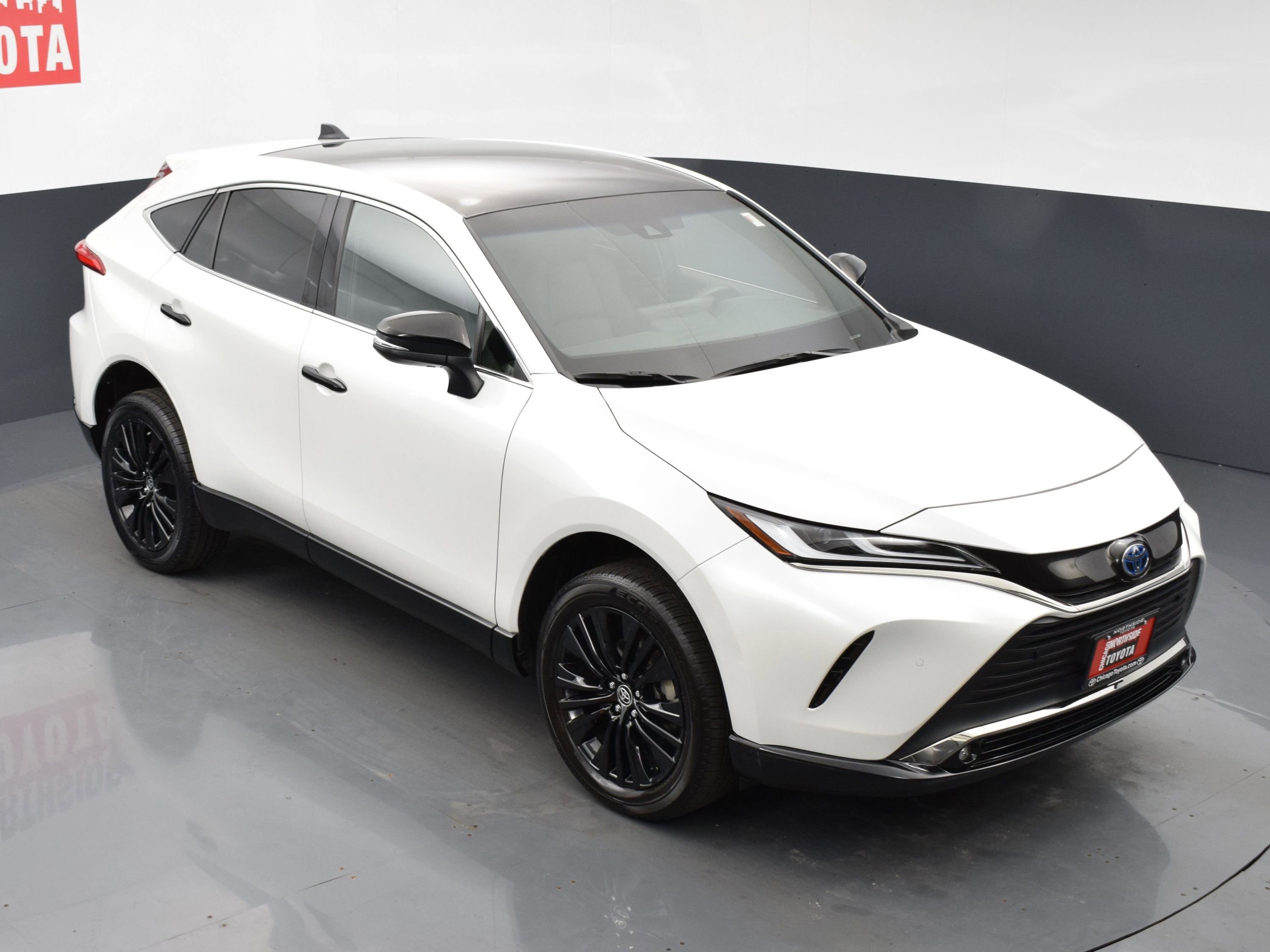 Used 2023 Toyota Venza Nightshade AWD/4WD image 28