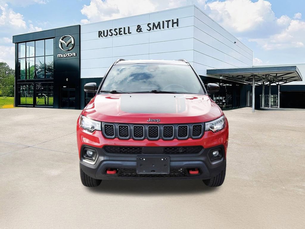 Used 2023 Jeep Compass Trailhawk AWD/4WD image 2