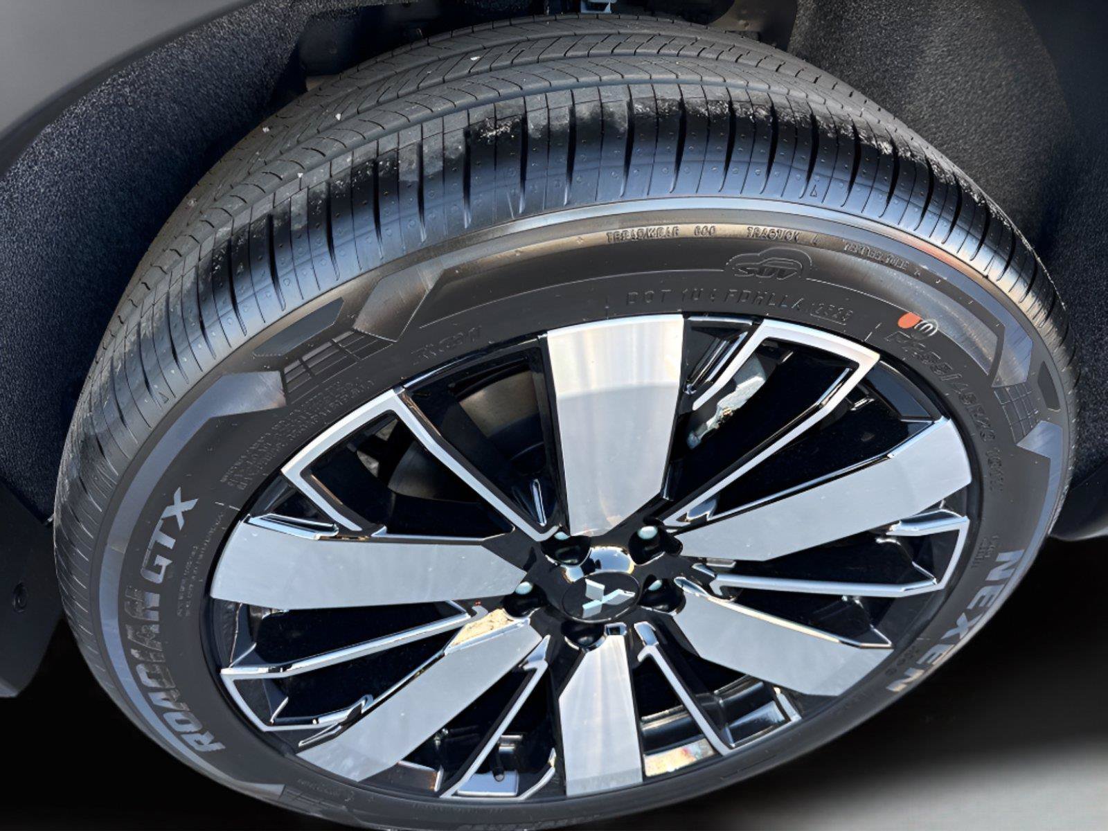 New 2026 Mitsubishi Outlander SE FWD image 12