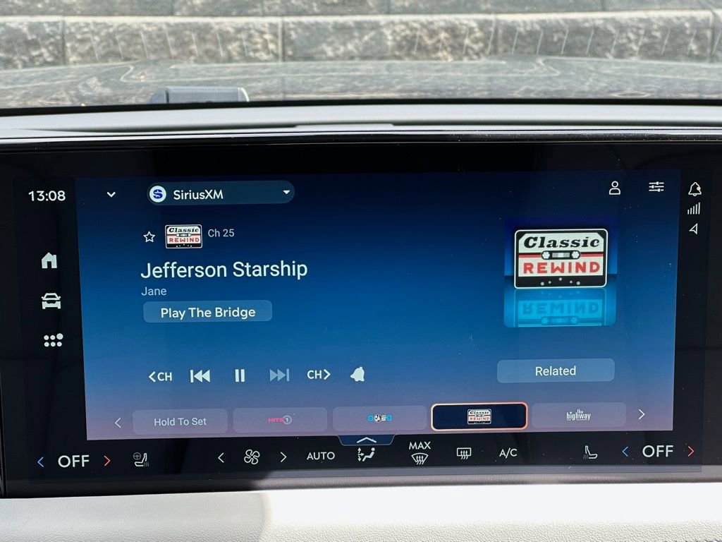 New 2026 Lincoln Aviator AWD image 11