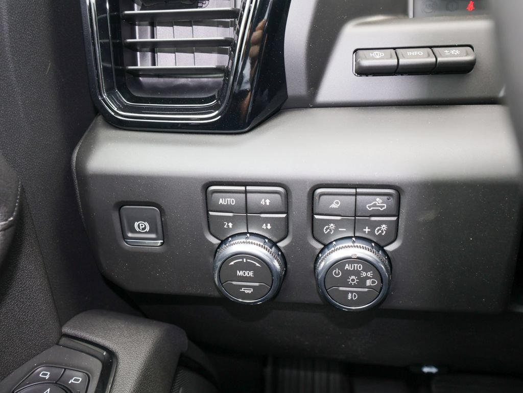 New 2026 GMC Sierra 2500 AT4 w/ AT4 Premium Plus Package AWD/4WD image 29