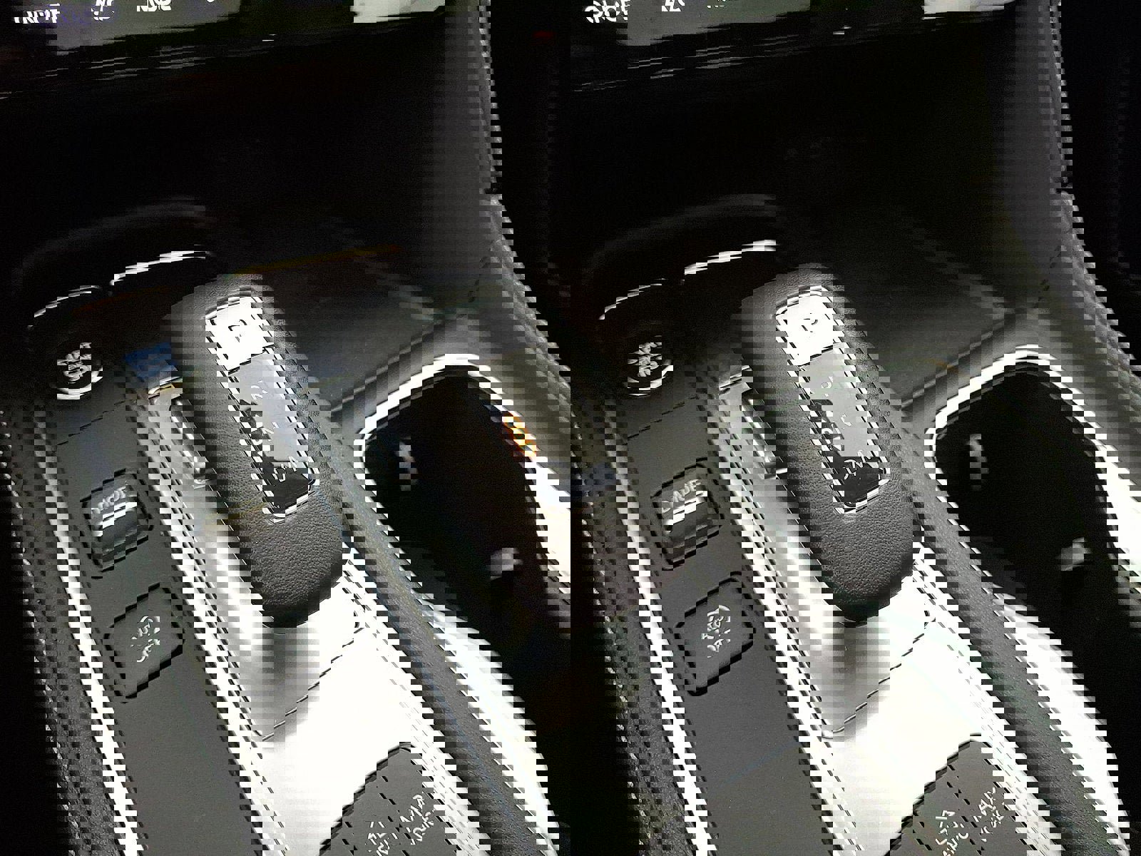 Used 2023 INFINITI QX60 Sensory w/ Cargo Package image 12