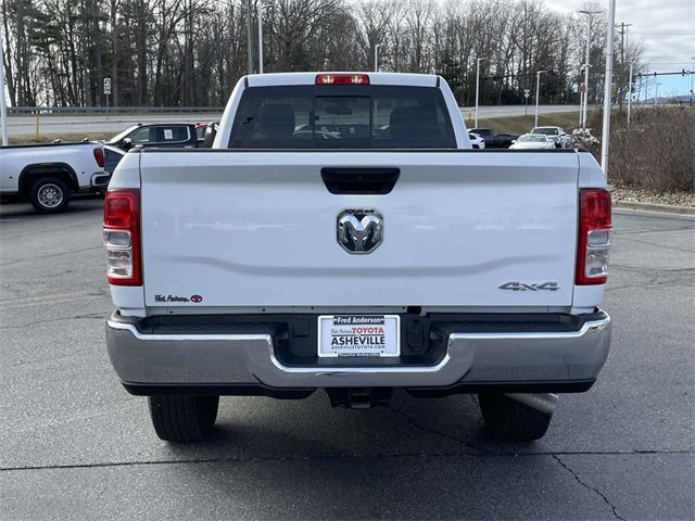 Used 2024 RAM 2500 Tradesman w/ Chrome Appearance Group image 4