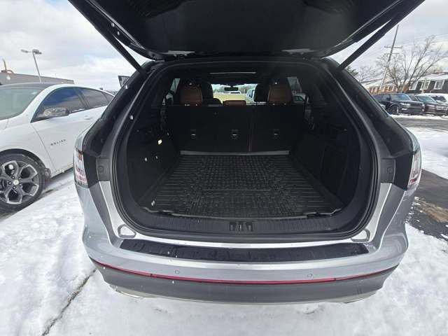 Used 2023 Lincoln Nautilus Reserve image 9