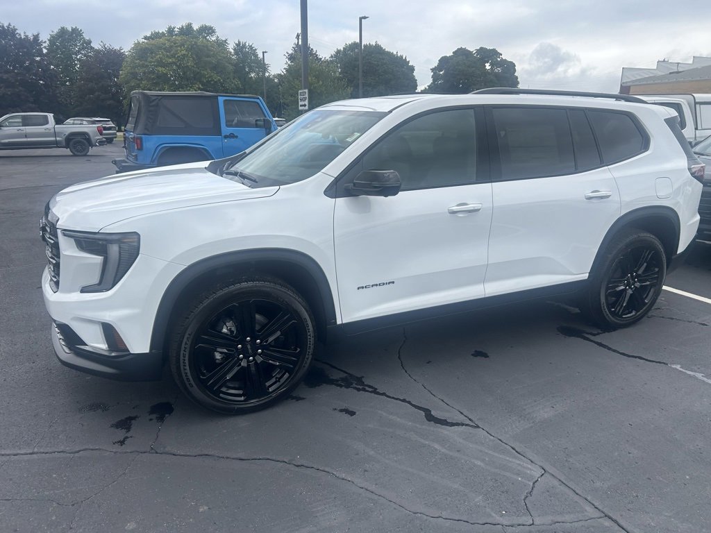 New 2026 GMC Acadia Elevation w/ Black Edition image 5