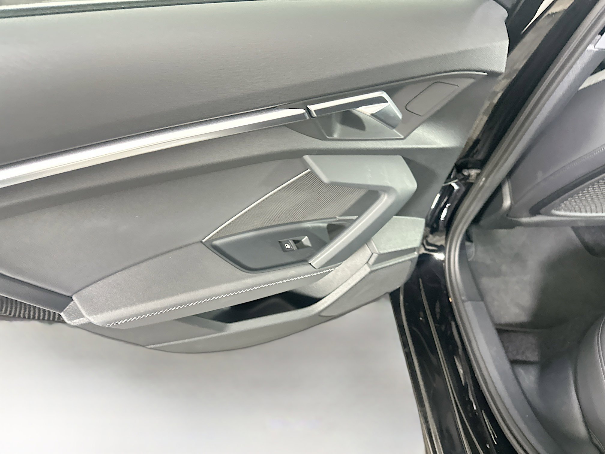 Used 2024 Audi A3 2.0T Premium image 26