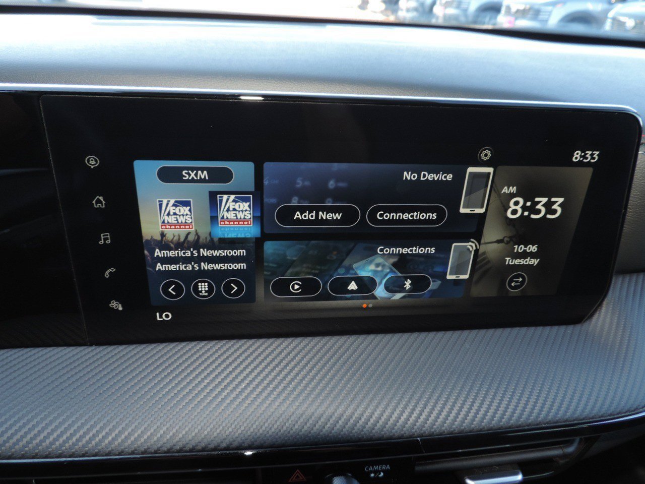 Certified 2025 Nissan Kicks SR FWD image 20