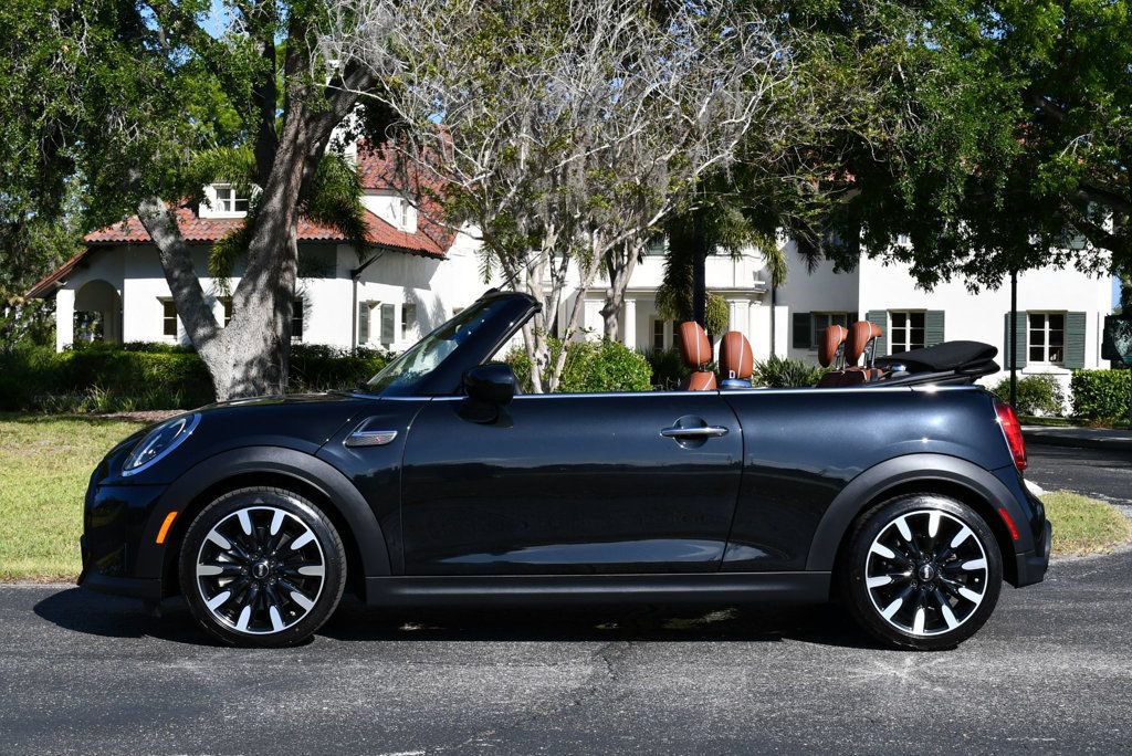 Used 2024 MINI Cooper S w/ Signature Upholstery Package FWD image 30