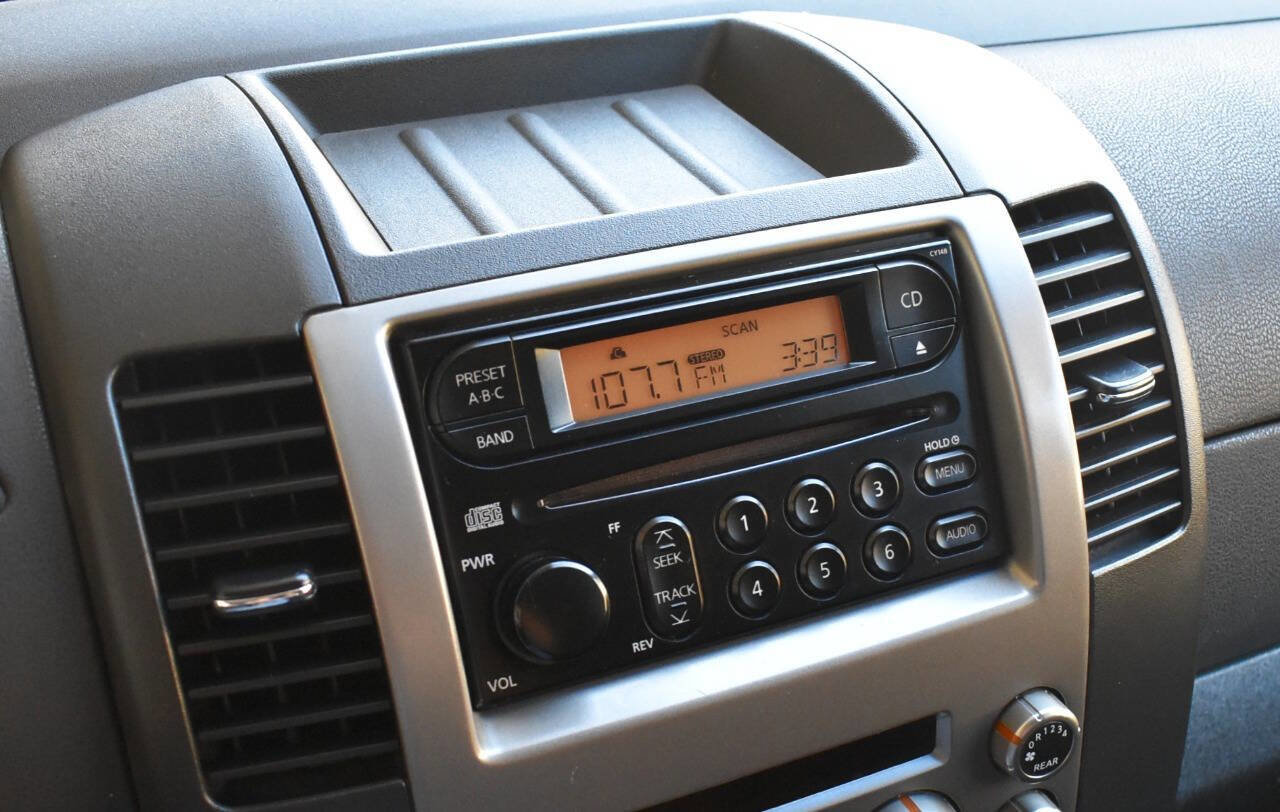 Used 2005 Nissan Pathfinder SE w/ (G01) SE Comfort Pkg image 26