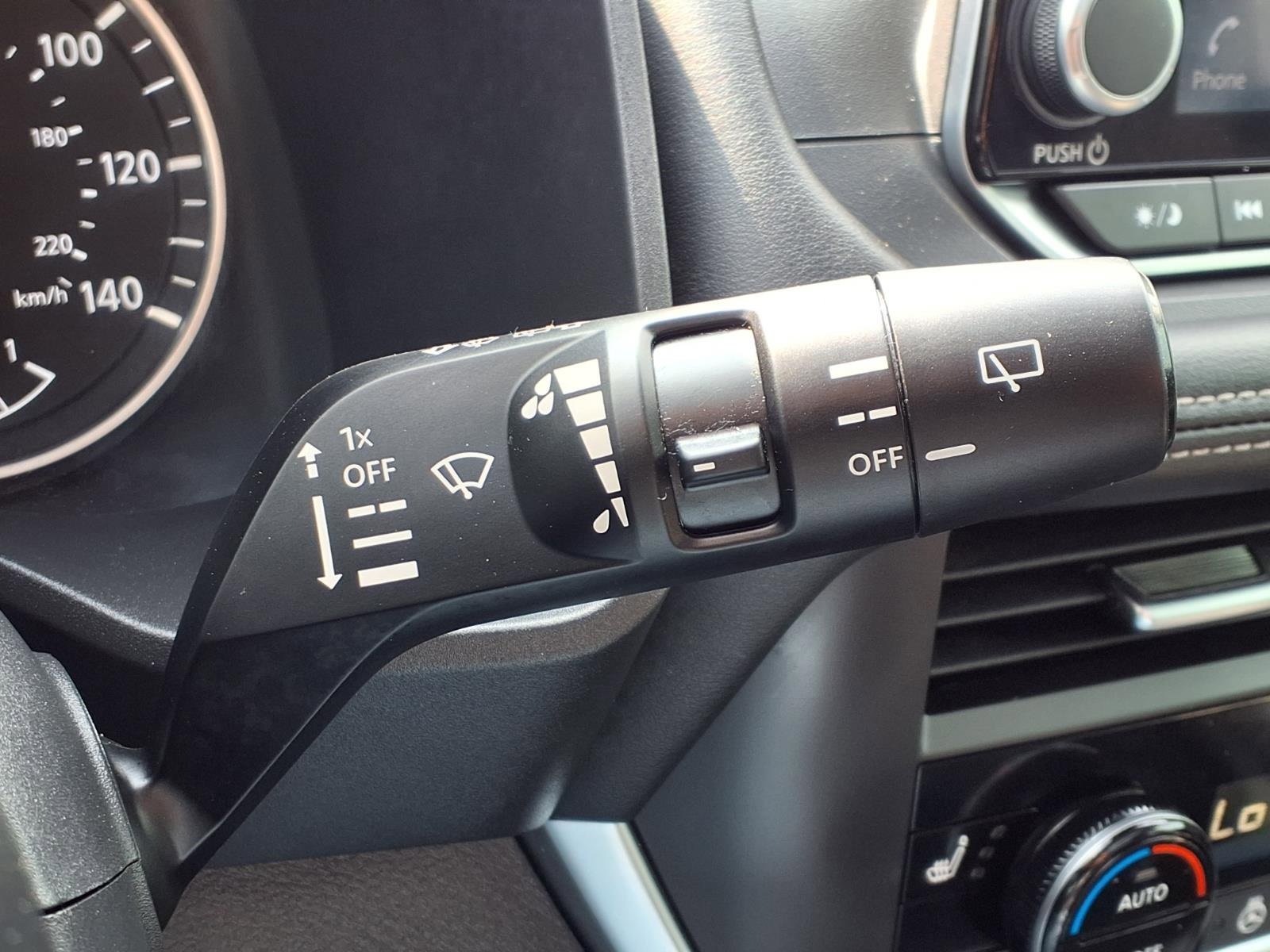 Used 2024 Nissan Rogue SV w/ SV Premium Package image 24