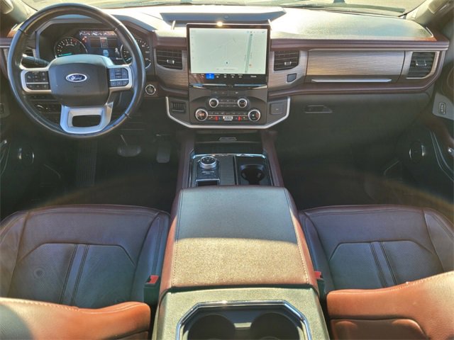 Used 2023 Ford Expedition Max Limited image 11