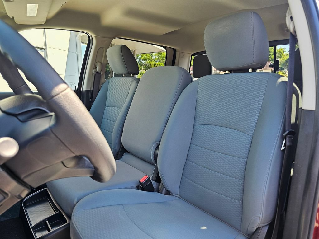 Used 2019 RAM 1500 Classic SLT AWD/4WD image 20
