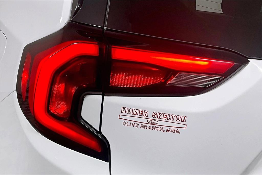 Used 2018 GMC Terrain SLE image 28