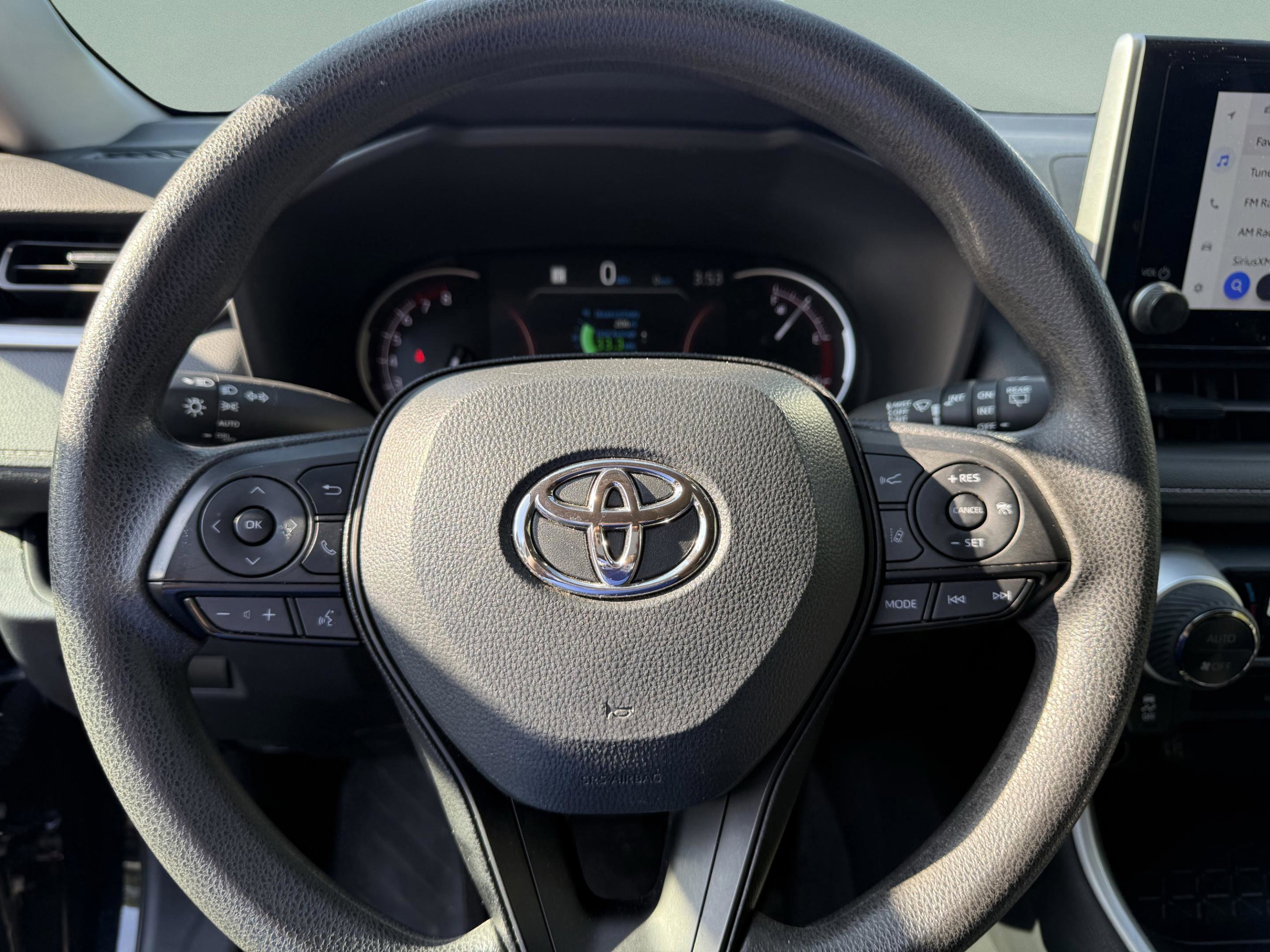 Used 2024 Toyota RAV4 XLE image 12