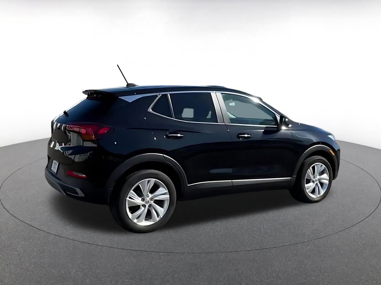 Used 2025 Buick Encore GX Preferred image 14