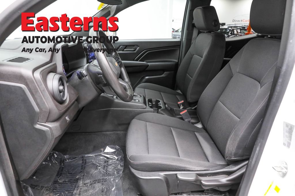 Used 2023 Chevrolet Colorado W/T image 14