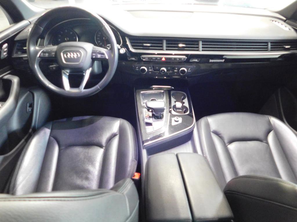 Used 2019 Audi Q7 3.0T Premium Plus w/ Convenience Package image 11