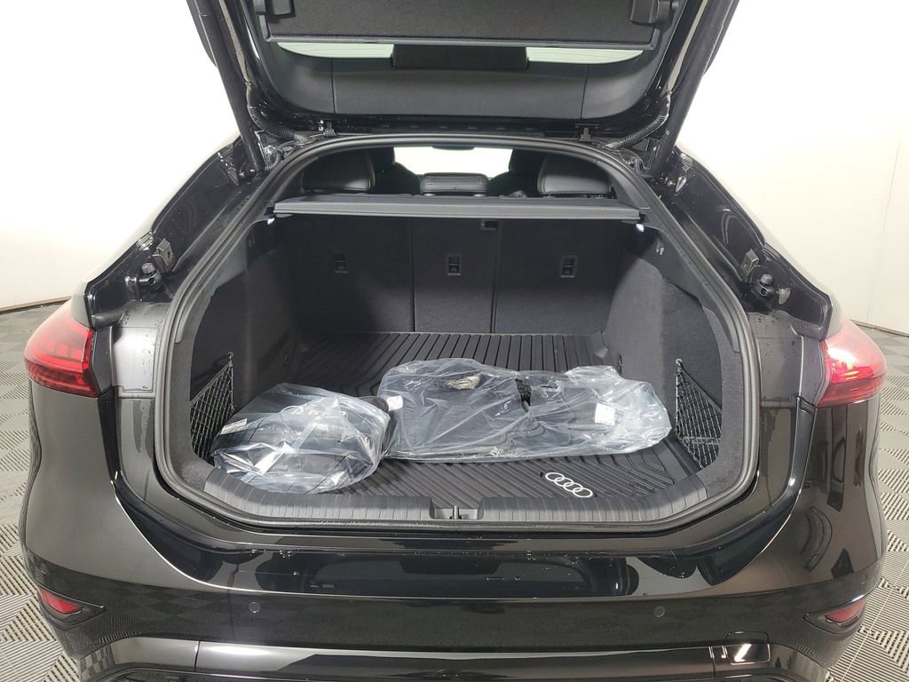 New 2025 Audi S6 e-tron Premium Plus image 8