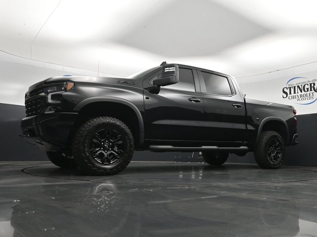 Used 2025 Chevrolet Silverado 1500 ZR2 w/ Technology Package AWD/4WD image 28