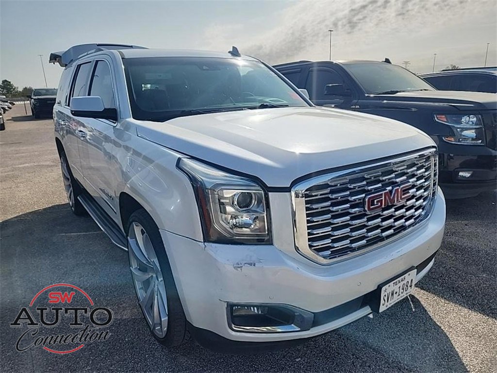 Used 2019 GMC Yukon Denali image 2