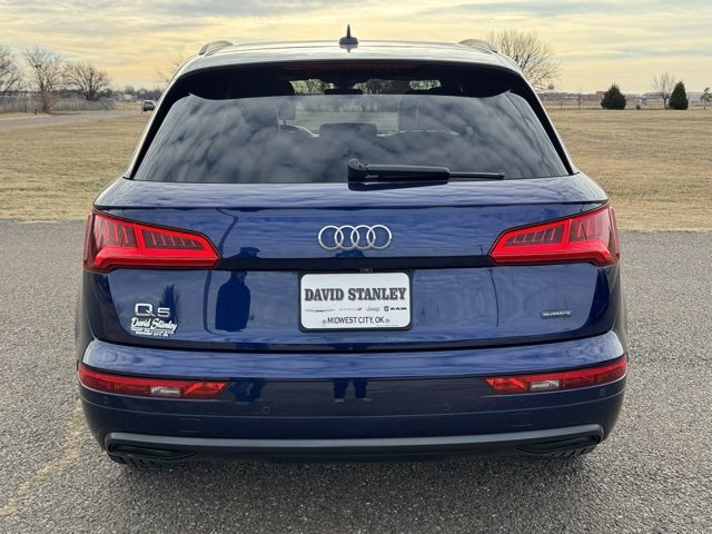 Used 2020 Audi Q5 2.0T Premium w/ Titanium Sport Package image 5