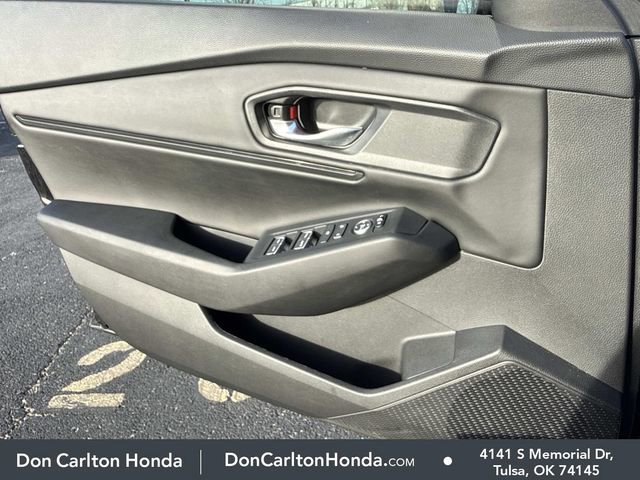 Used 2025 Honda Accord SE image 10
