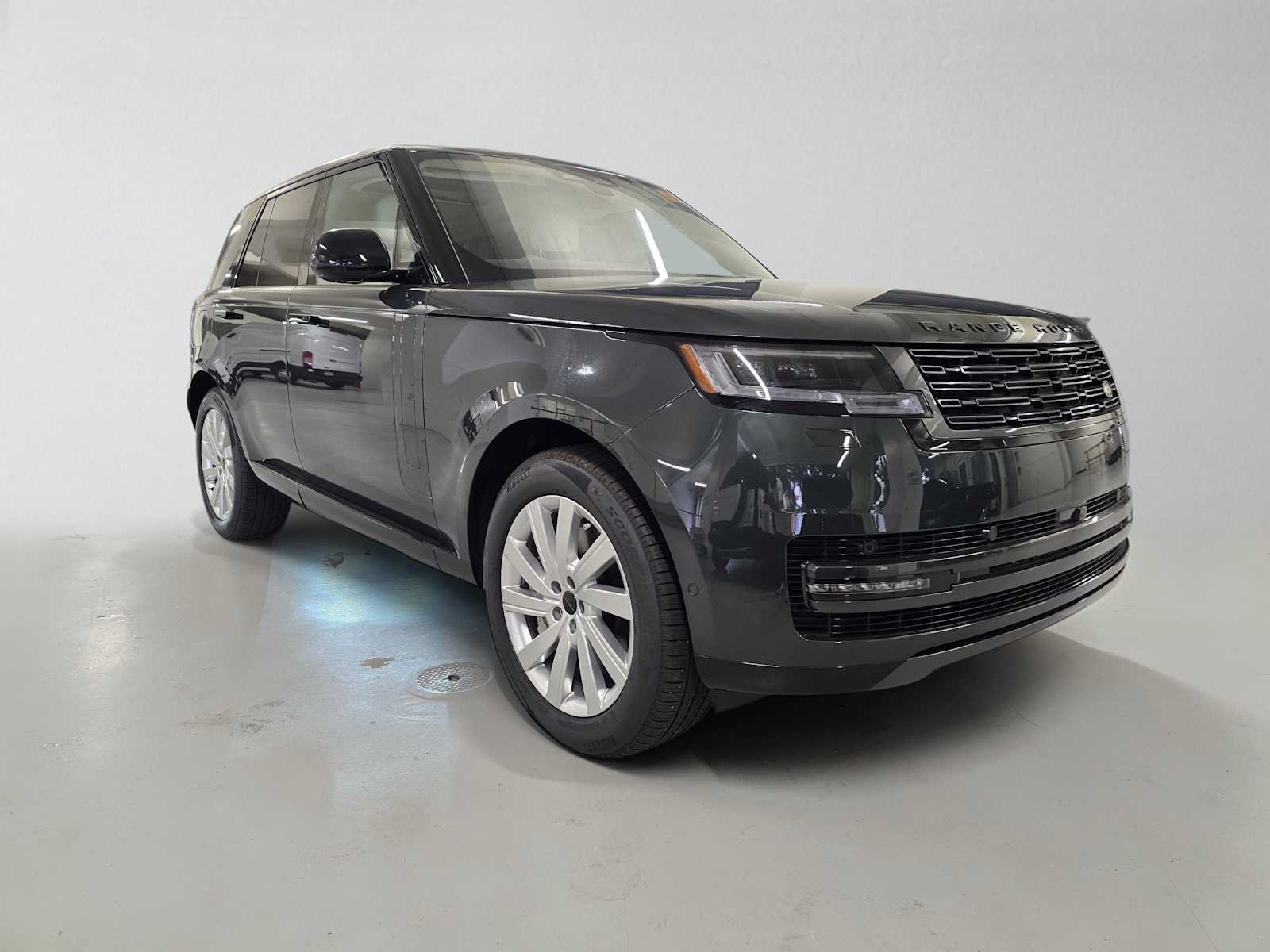 New 2026 Land Rover Range Rover SE AWD/4WD image 7