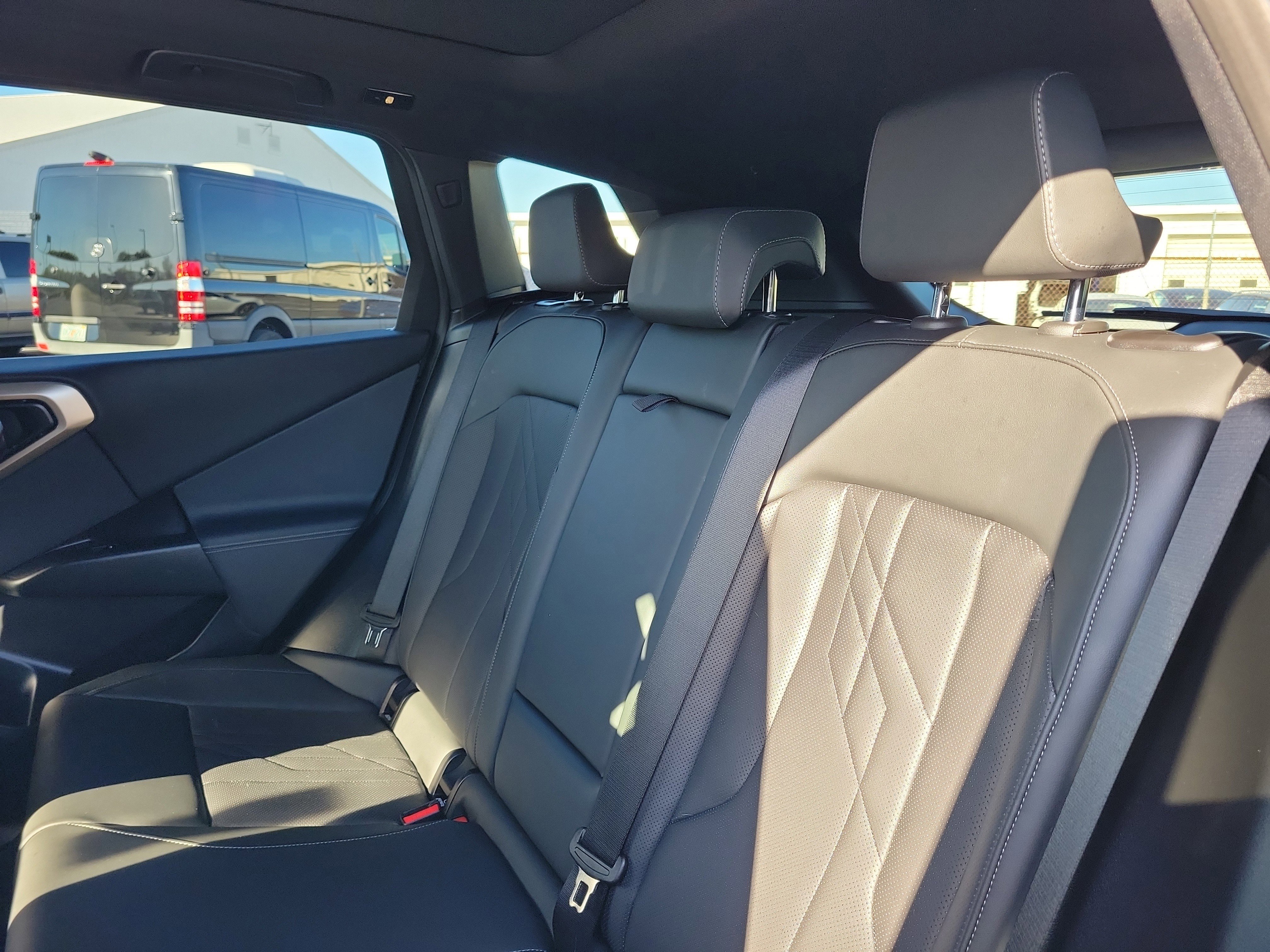 Used 2025 BMW X3 xDrive30i image 11