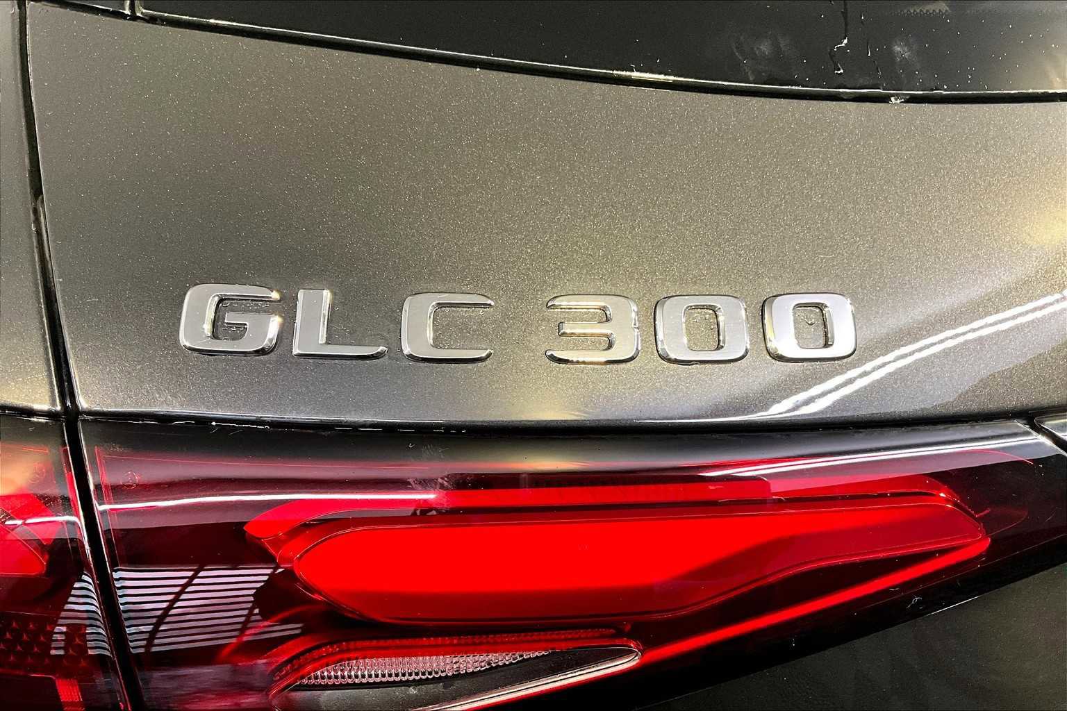 New 2026 Mercedes-Benz GLC 300 4MATIC image 6