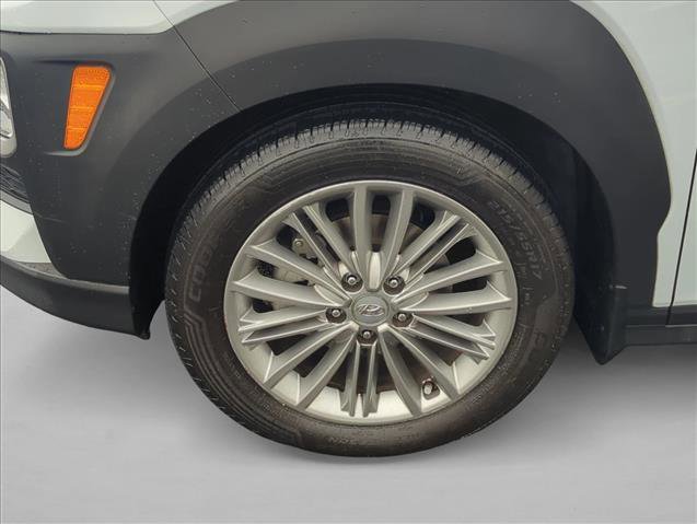 Used 2021 Hyundai Kona SEL Plus w/ Cargo Package FWD image 29