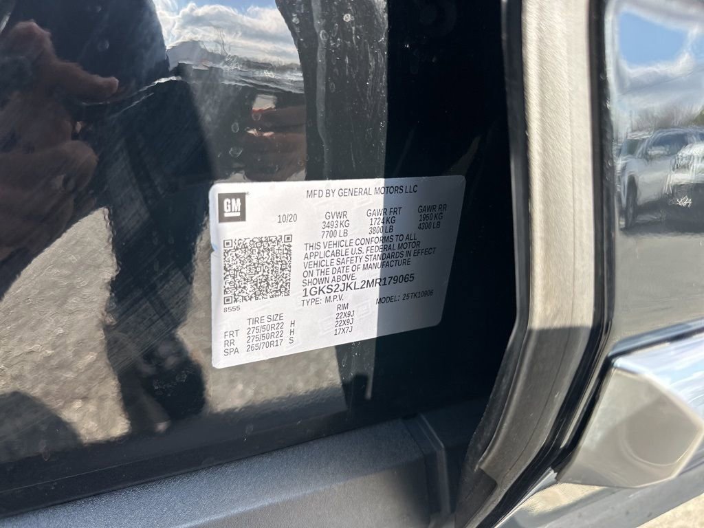 Used 2021 GMC Yukon XL Denali w/ Denali Ultimate Package image 39