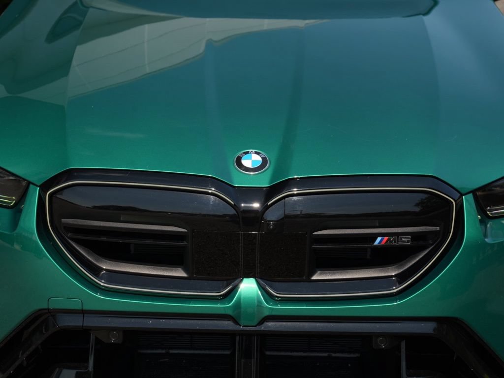 Used 2025 BMW M5 Touring AWD/4WD image 31