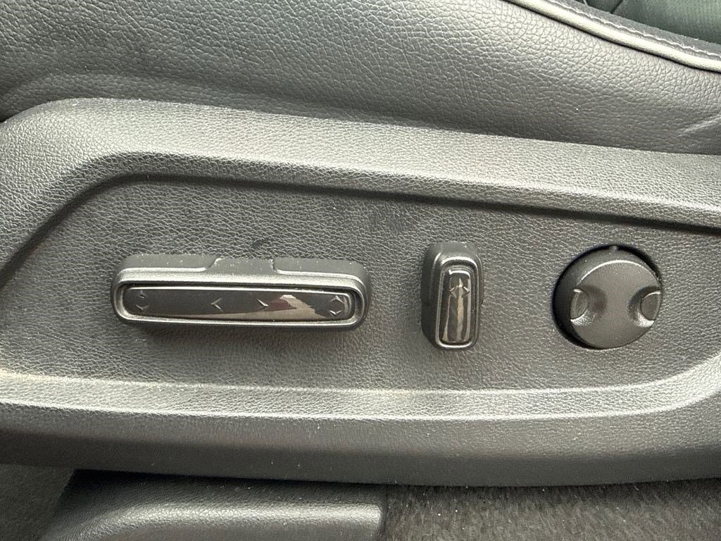 Certified 2023 Honda Pilot Elite image 25