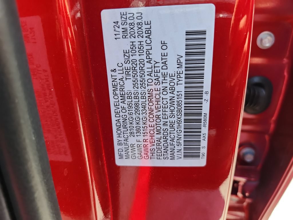 Certified 2025 Honda Pilot Black Edition image 36
