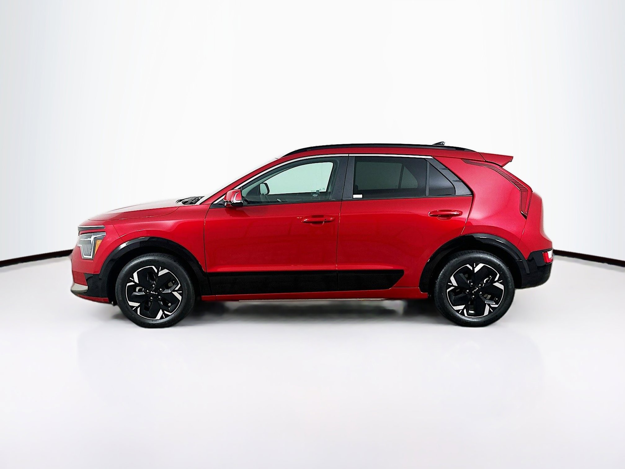 Used 2024 Kia Niro Wind FWD image 4