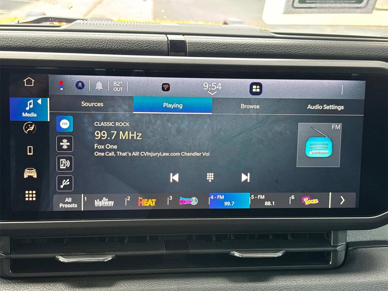 New 2025 Jeep Gladiator Sport image 19