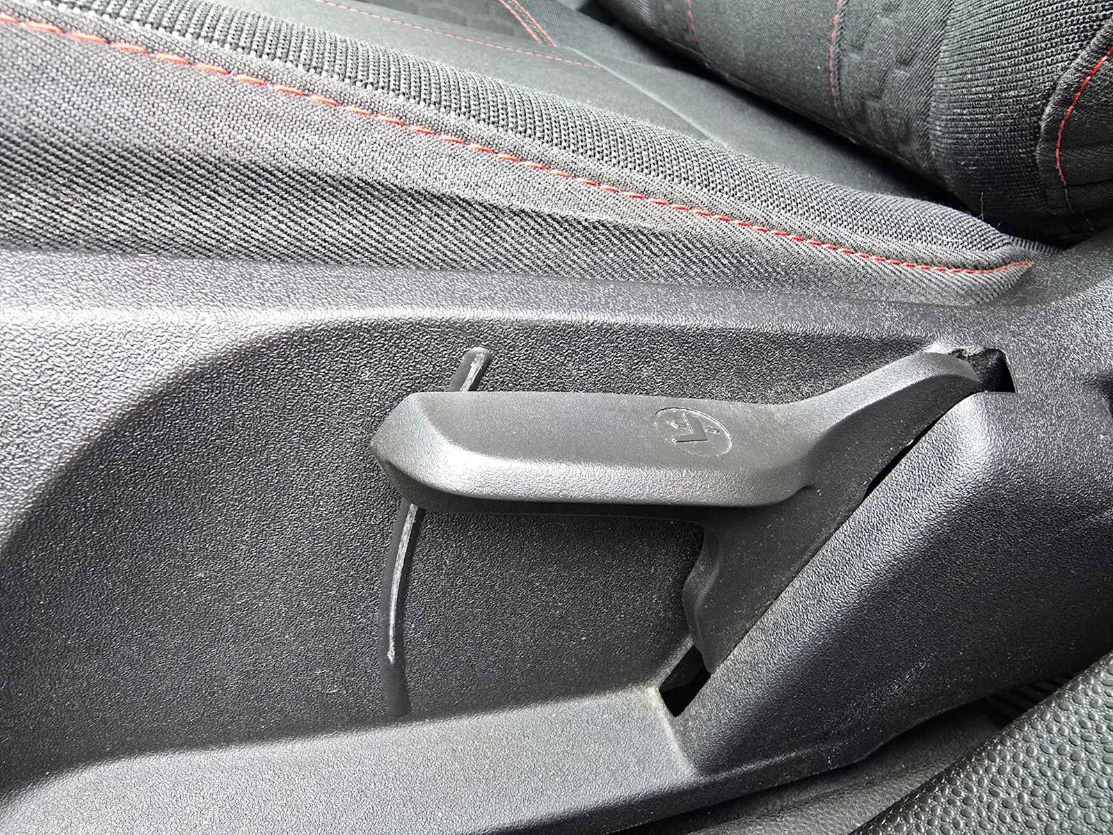 Used 2019 Ford Fiesta ST-Line w/ ST Line Cold Weather Package FWD image 22