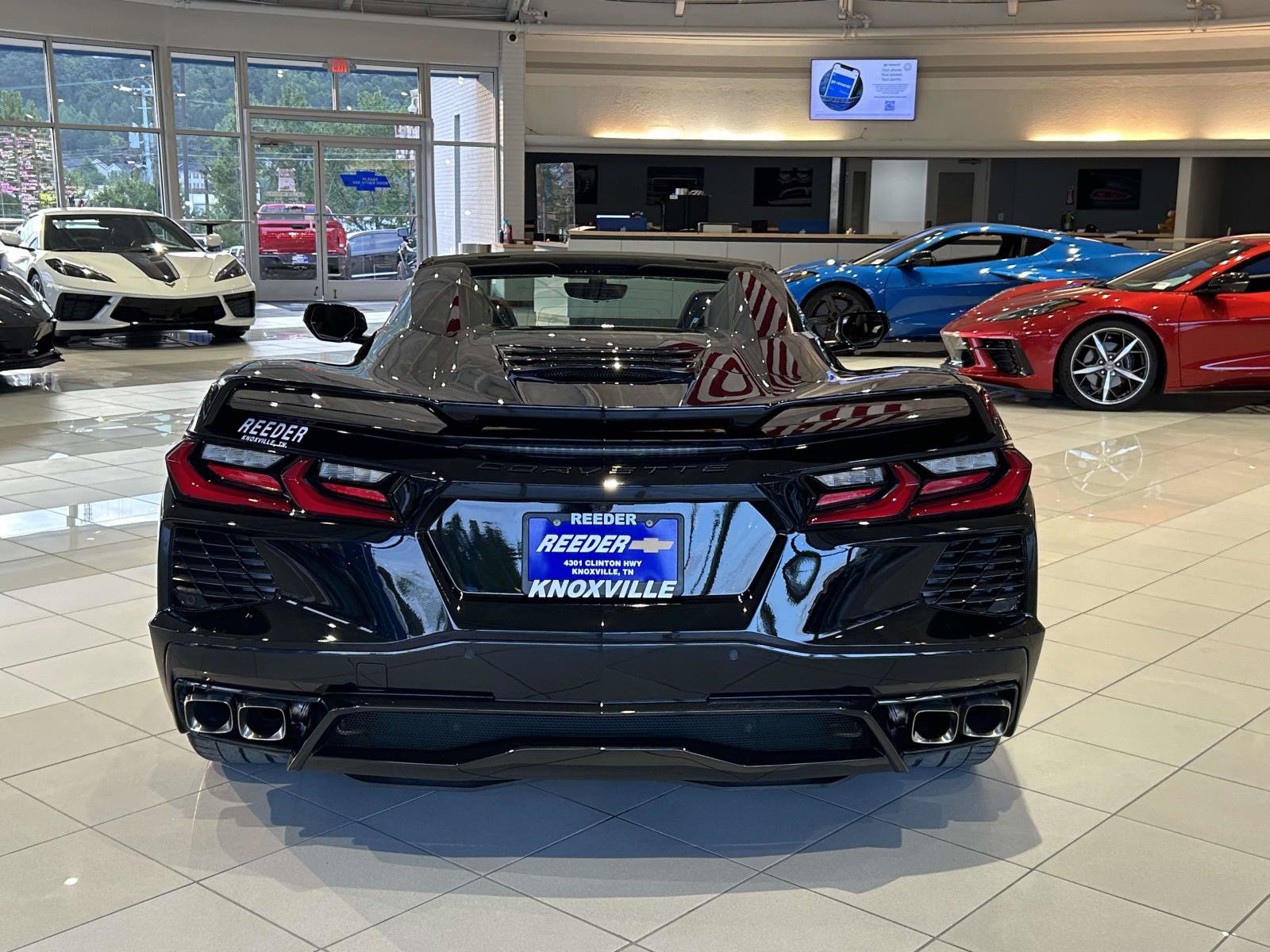 Used 2021 Chevrolet Corvette Stingray Premium Conv w/ Z51 Performance Package RWD image 6