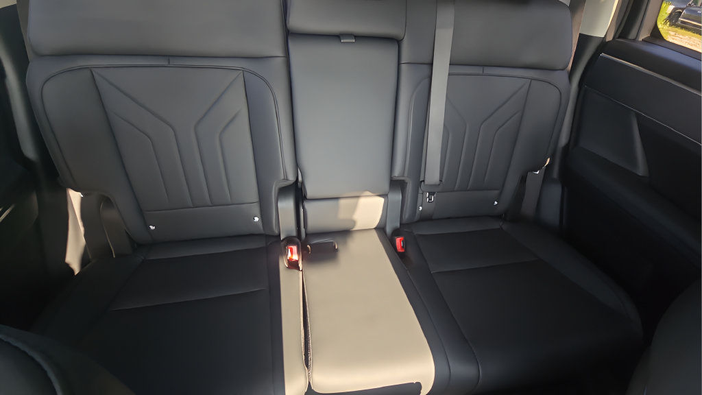 New 2027 Hyundai Santa Fe SEL AWD/4WD image 9