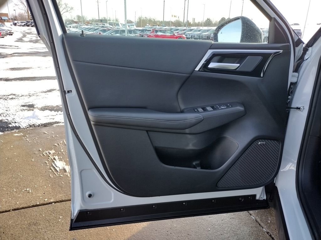 New 2026 Mitsubishi Outlander Trail Edition image 30